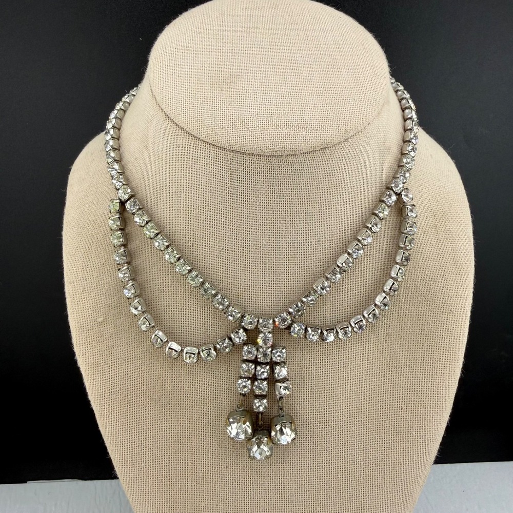 Vintage Estate Rhinestone Festoon Necklace Silver Tone Collar 14"